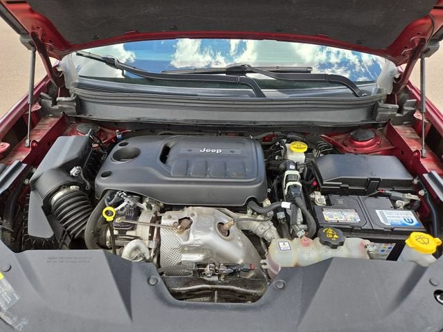 2019 Jeep Cherokee Overland