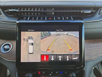 2024 Jeep Grand Cherokee Summit