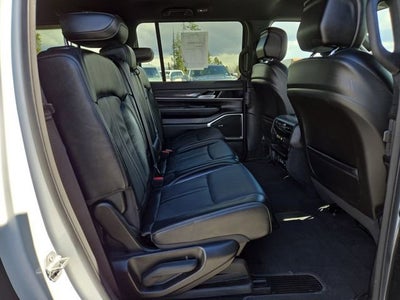 2024 Jeep Wagoneer L Series III