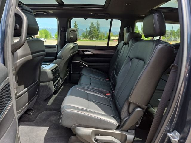 2023 Jeep Wagoneer Series II Carbide
