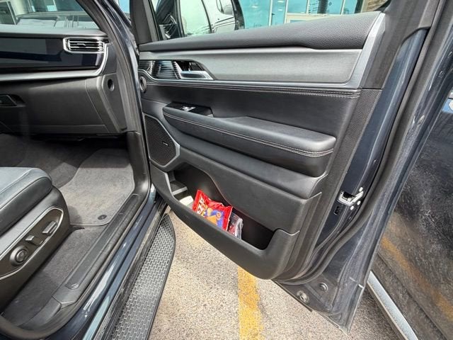 2023 Jeep Wagoneer Series II Carbide