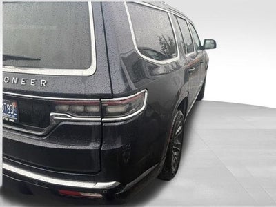 2023 Jeep Grand Wagoneer BASE