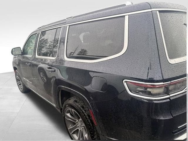 2023 Jeep Grand Wagoneer BASE
