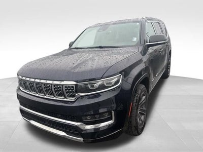 2023 Jeep Grand Wagoneer BASE
