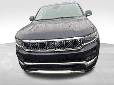 2023 Jeep Grand Wagoneer BASE