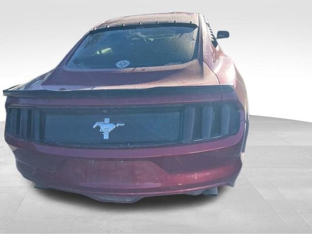 2015 Ford Mustang V6