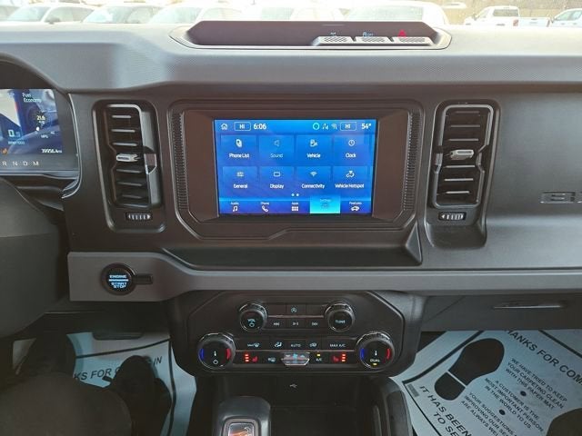 2022 Ford Bronco Base