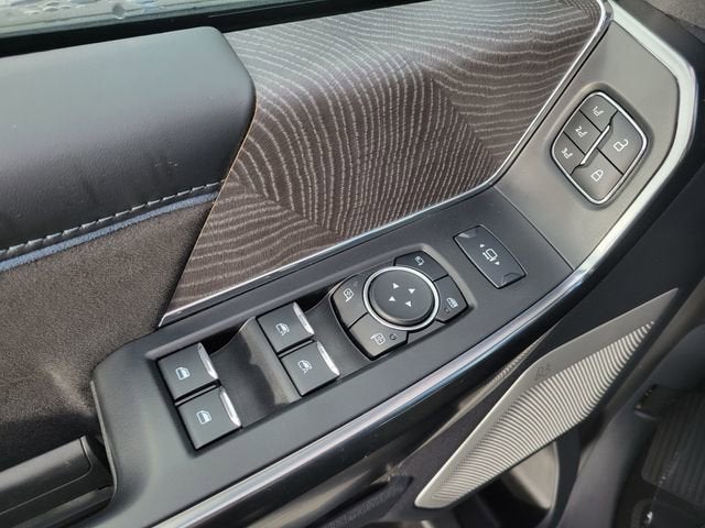 2025 Ford Super Duty F-350 SRW XL