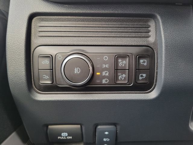 2025 Ford Super Duty F-350 SRW XL