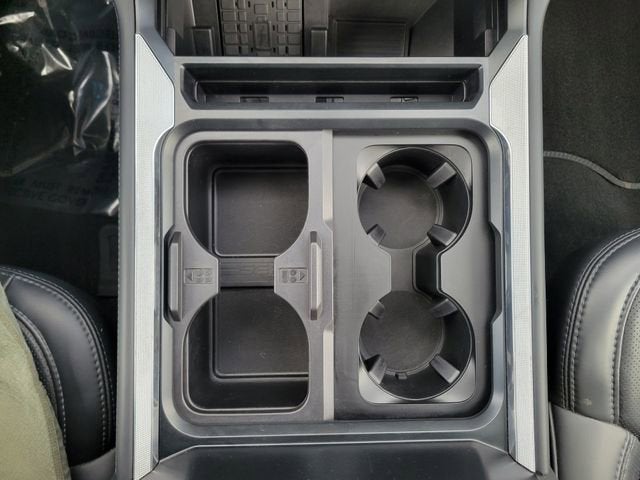 2025 Ford Super Duty F-350 SRW XL