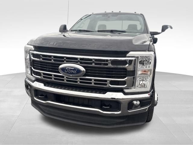 2024 Ford Super Duty F-350 DRW XL