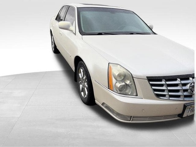 2010 Cadillac DTS w/1SC