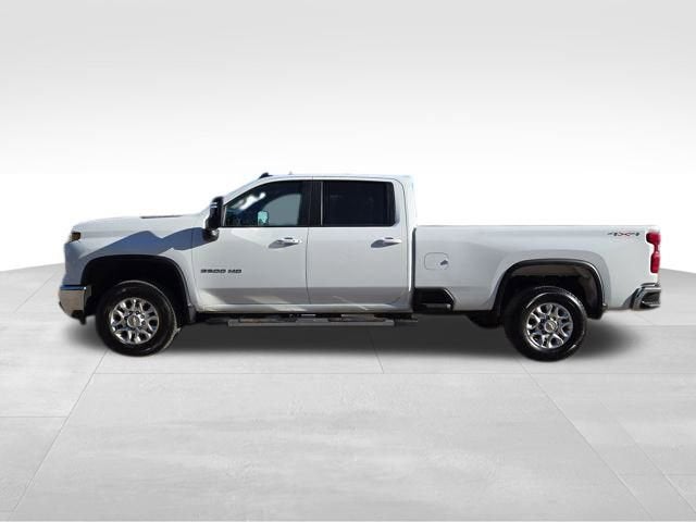 2025 Chevrolet Silverado 3500 HD LT