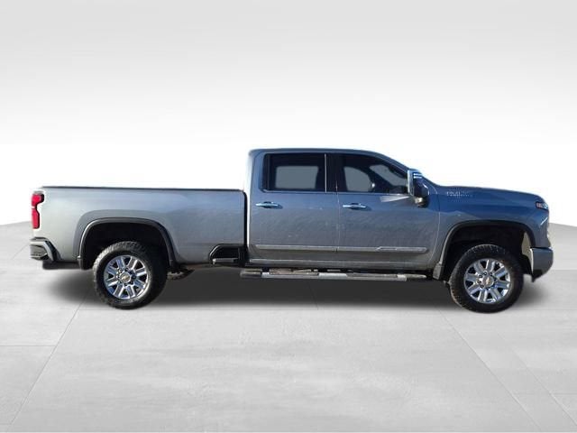 2025 Chevrolet Silverado 3500 HD High Country