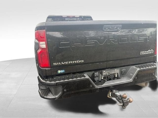 2022 Chevrolet Silverado 3500 HD High Country