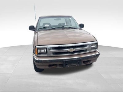 1996 Chevrolet S-10 LS