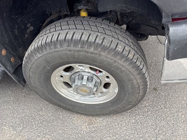 2005 Chevrolet Silverado 2500 HD LS
