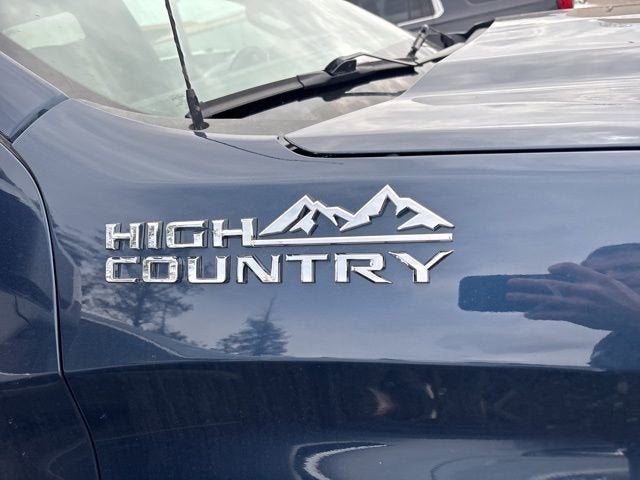 2022 Chevrolet Silverado 1500 High Country