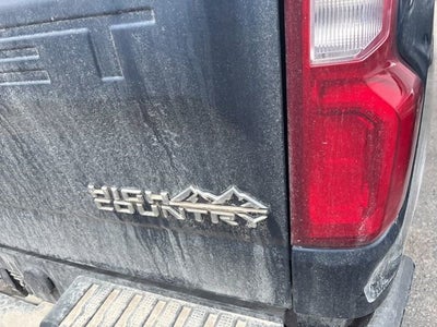 2022 Chevrolet Silverado 1500 High Country