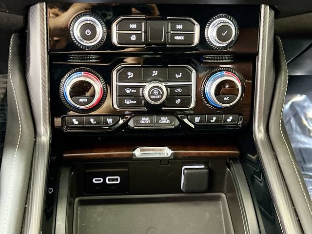 2024 GMC Yukon Denali Ultimate