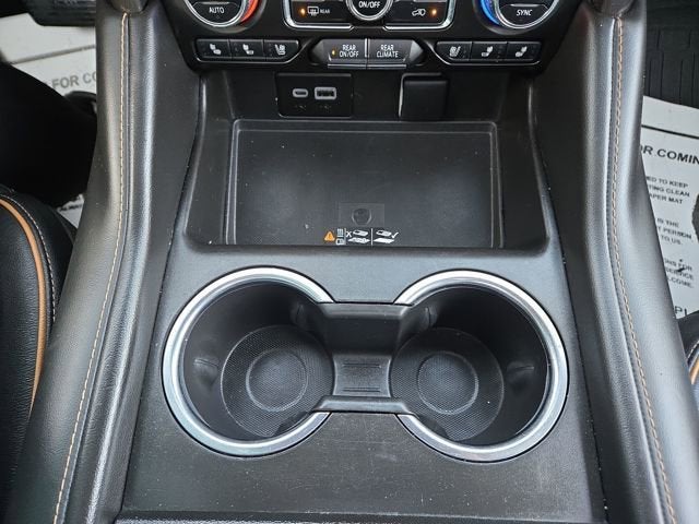 2023 GMC Yukon XL AT4