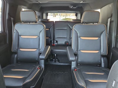 2023 GMC Yukon XL AT4