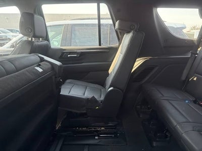 2025 Chevrolet Tahoe RST