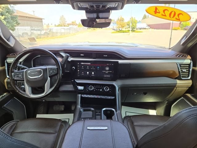 2024 GMC Sierra 3500 HD Denali