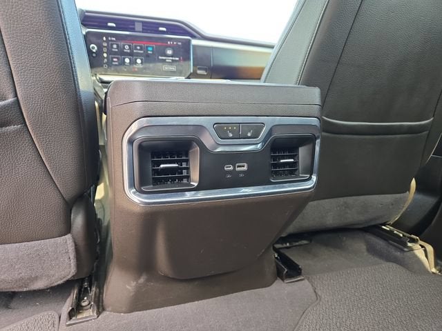 2024 GMC Sierra 3500 HD Denali