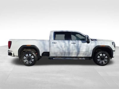 2024 GMC Sierra 3500 HD Denali