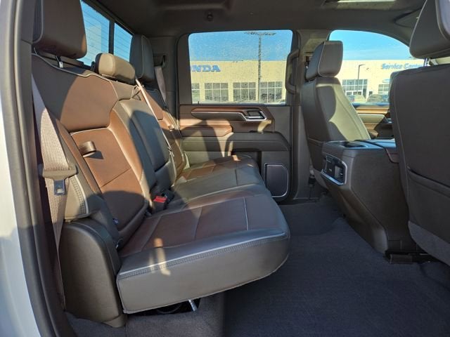 2024 GMC Sierra 3500 HD Denali