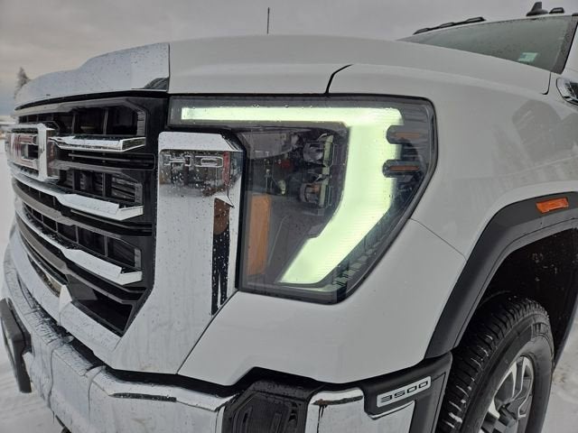 2025 GMC Sierra 3500 HD SLE