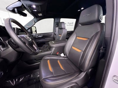 2025 GMC Sierra 3500 HD AT4