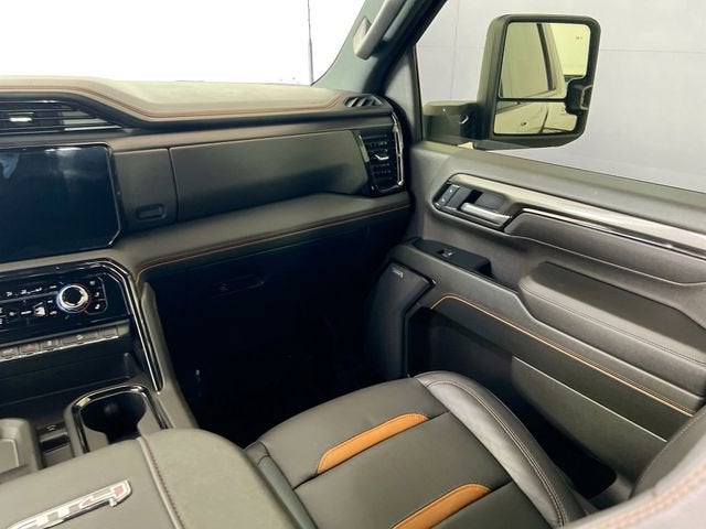 2025 GMC Sierra 3500 HD AT4