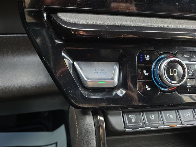 2025 GMC Sierra 3500 HD AT4