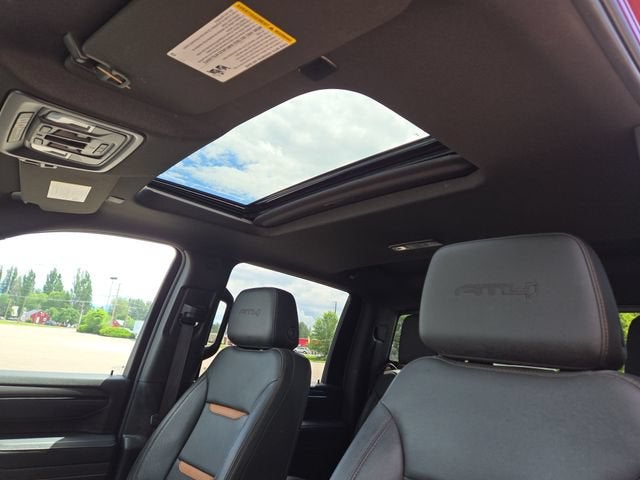 2025 GMC Sierra 3500 HD AT4