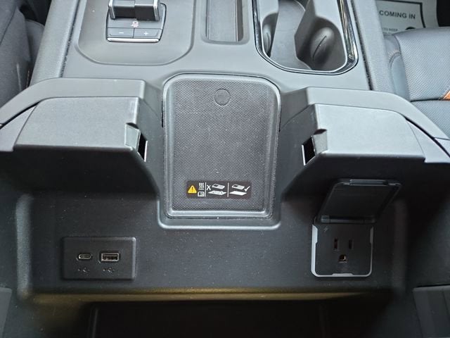 2025 GMC Sierra 3500 HD AT4