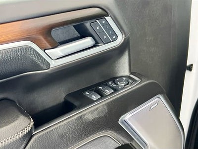 2025 GMC Sierra 3500 HD Denali