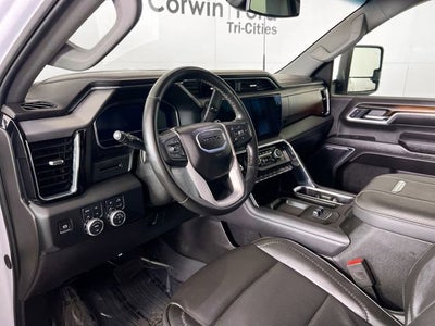 2025 GMC Sierra 3500 HD Denali