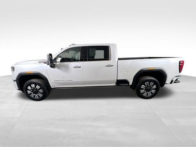 2025 GMC Sierra 3500 HD Denali