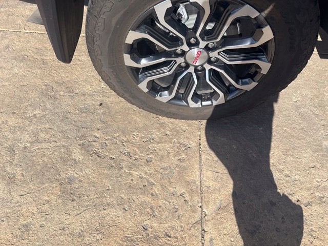 2025 GMC Canyon Denali