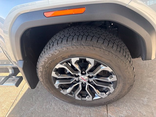 2025 GMC Canyon Denali