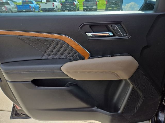 2023 GMC Canyon Denali