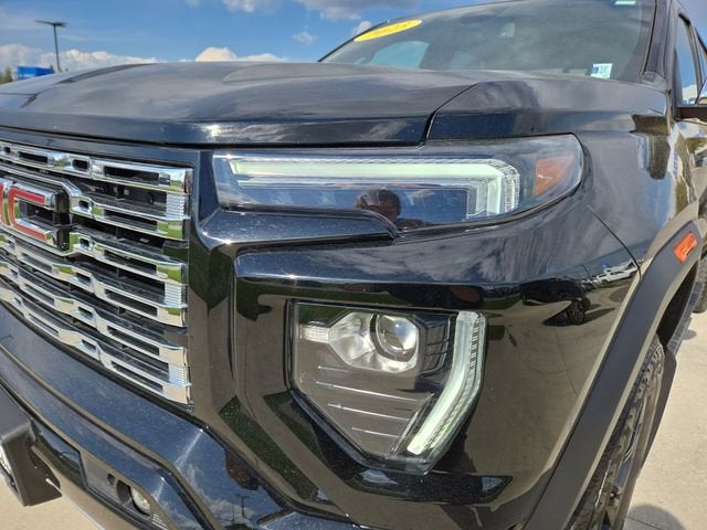 2023 GMC Canyon Denali