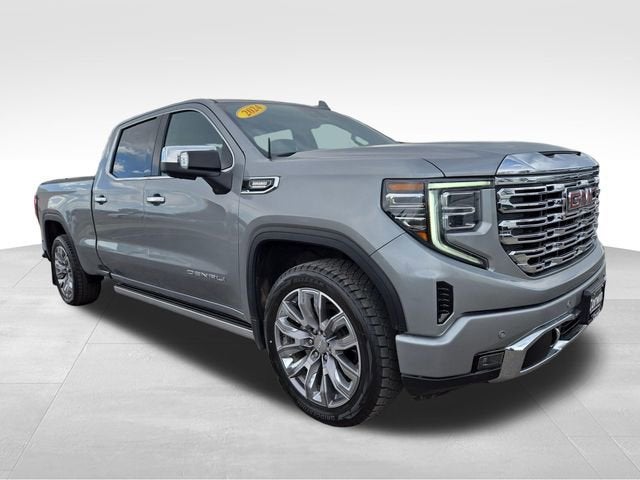 2024 GMC Sierra 4WD Crew Cab Short Box Denali's photo
