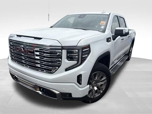 2024 GMC Sierra Denali 4WD Crew Cab Short Box's photo