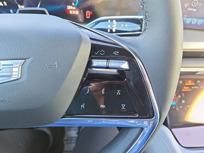 2026 Cadillac VISTIQ Luxury