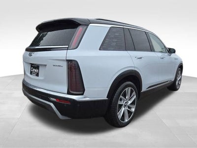 2026 Cadillac VISTIQ Luxury