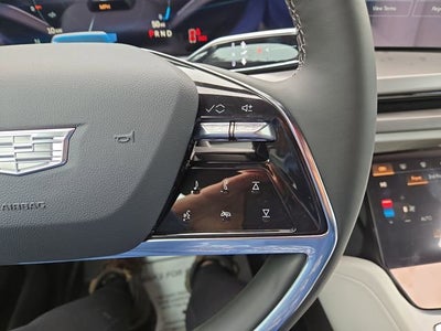2026 Cadillac VISTIQ Luxury