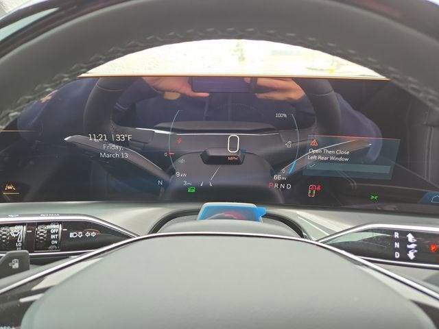 2026 Cadillac VISTIQ Sport